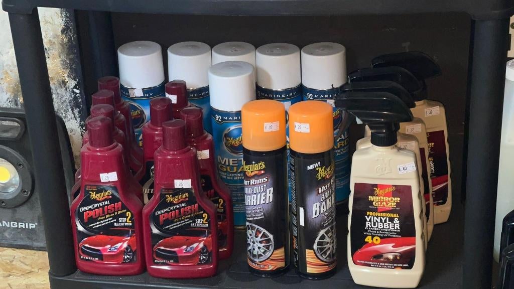 Produit detailing rénovation carrosserie peinture MEGUIARS, Enlèvement