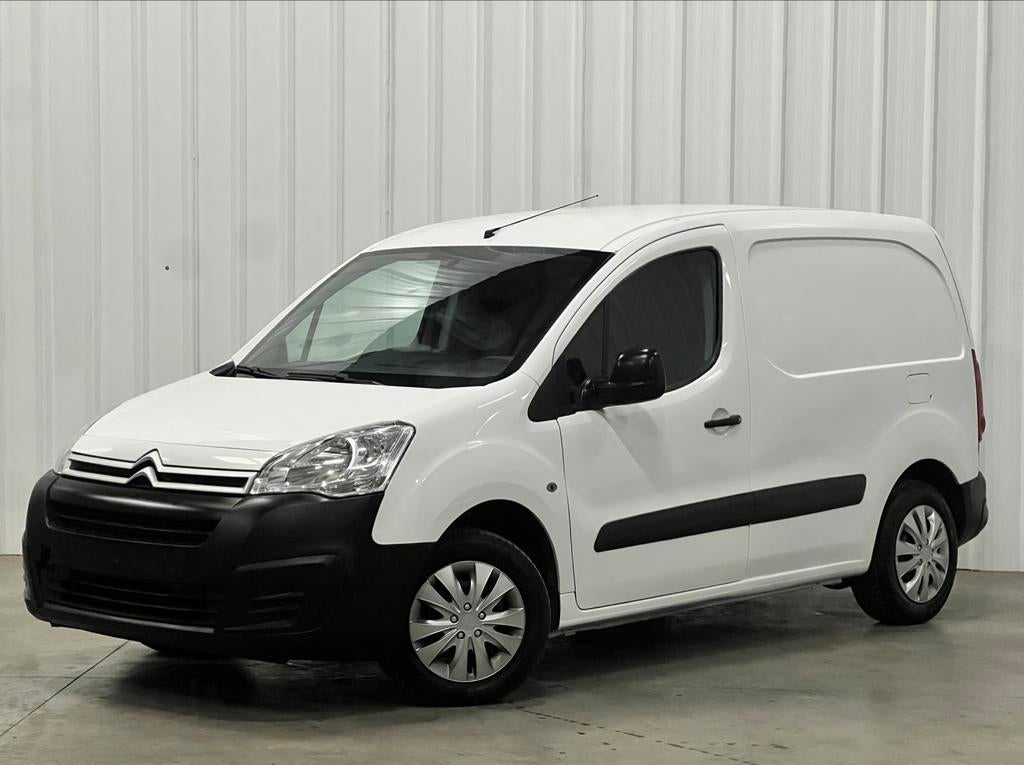 - Citroen Berlingo - 1.6HDI Diesel - 100.000km - BJ2018 -, Auto's, Citroën, Voorwielaandrijving, Stof, 4 cilinders, Electronic Stability Program (ESP)