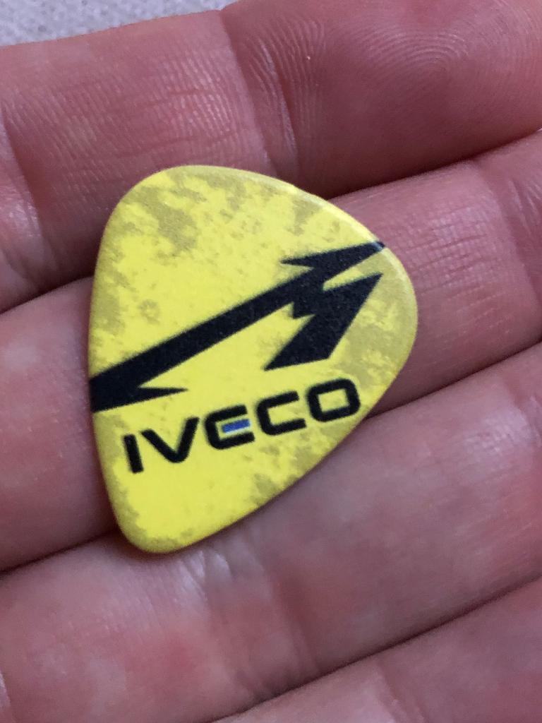 Metallica ultra rare iveco  Guitarpick Plectrum, Ophalen of Verzenden, Zo goed als nieuw