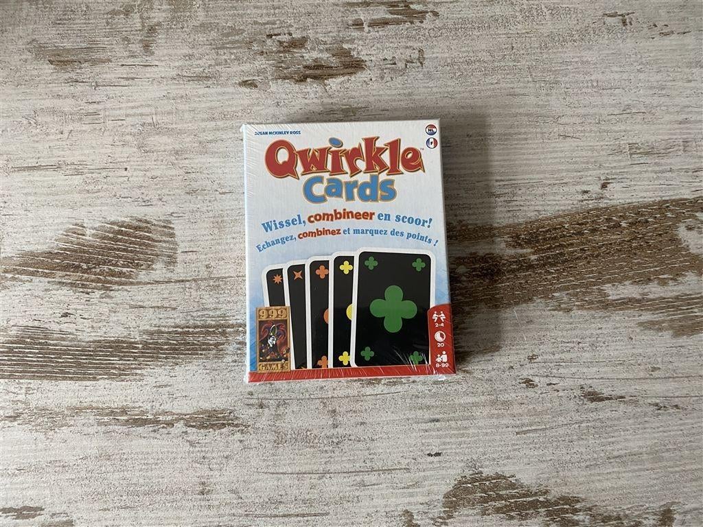 Qwirkle cards kaartspel 999 games [s598], Envoi, Comme neuf