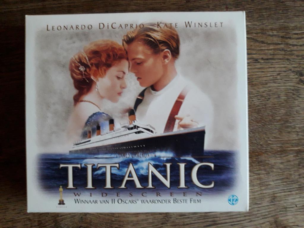 VHS - Titanic collector item, CD & DVD, VHS | Film, Tous les âges, Enlèvement ou Envoi, Neuf, dans son emballage, Action et Aventure