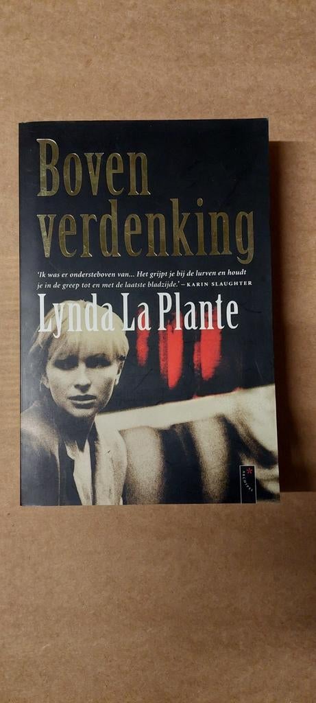 L. La Plante - Boven verdenking, Enlèvement ou Envoi, Comme neuf, L. La Plante