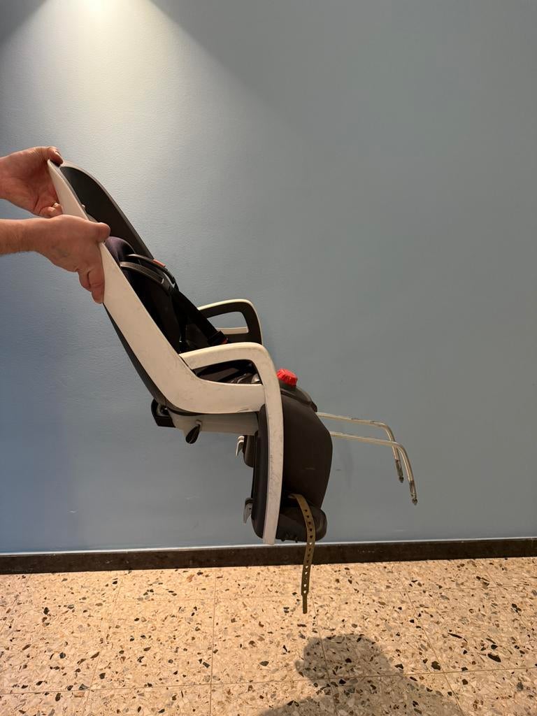 Fietstoeltje Hamax met frame bevestiging, Fietsen en Brommers, Ophalen, Gebruikt