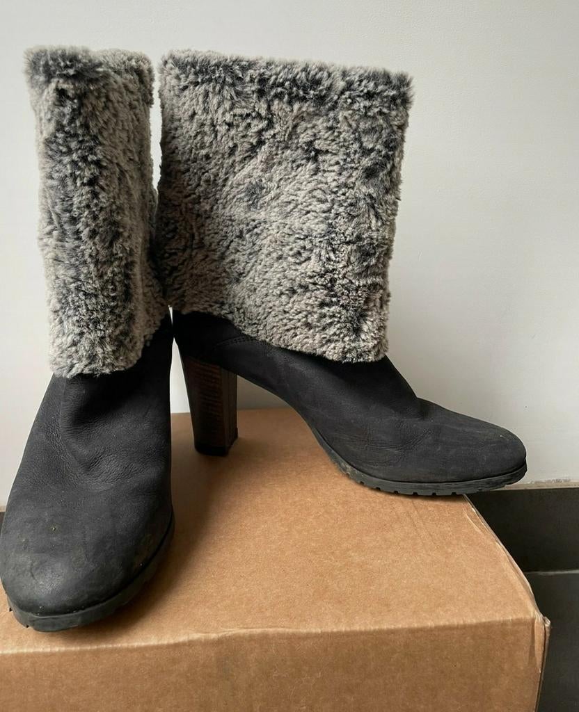 Laarsjes met hak 38, Kleding | Dames, Schoenen, Ophalen of Verzenden, Zo goed als nieuw