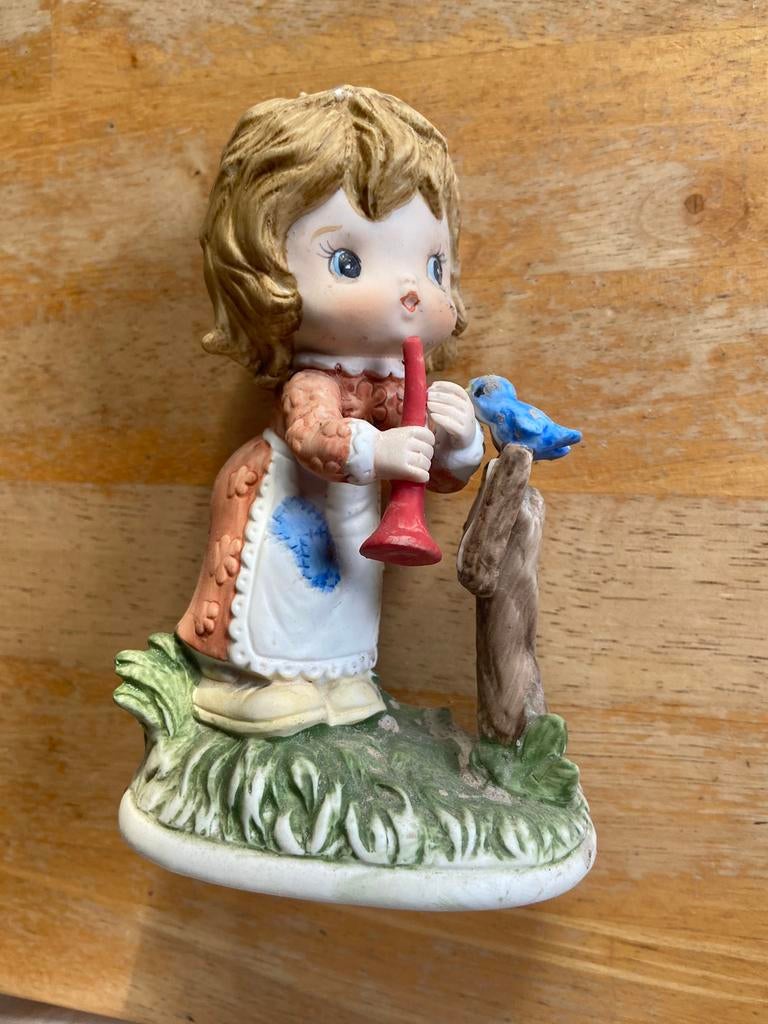 Beeldje in biscuit, Verzamelen, Ophalen of Verzenden