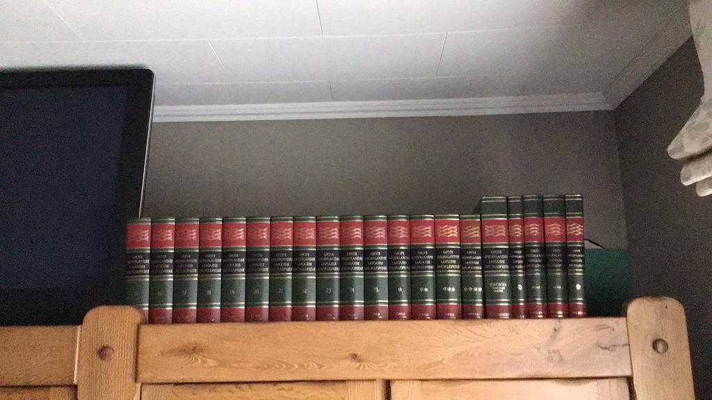 Larousse 25 pièces + 10 sup., Livres, Encyclopédies, Enlèvement, Comme neuf