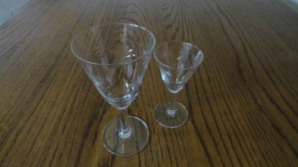Gegraveerde vintage glazen (wijn en aperitief of digestief ), Ophalen of Verzenden, Zo goed als nieuw, Overige typen