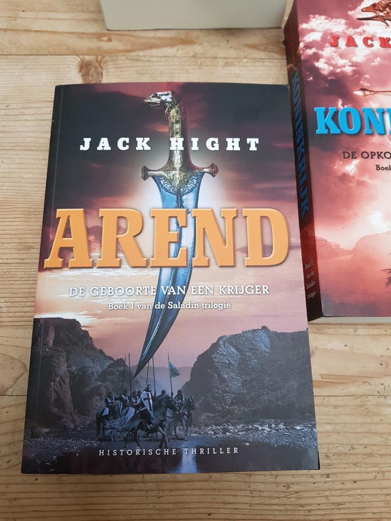 Jack Hight AREND Geboorte ve krijger Saladin-trilogie 1, Ophalen of Verzenden, Zo goed als nieuw