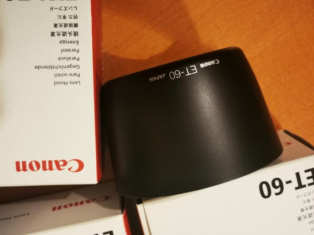 Parasoleil original Canon EW-78E, ET-60, neufs en boite, TV, Hi-fi & Vidéo, Enlèvement ou Envoi, Neuf