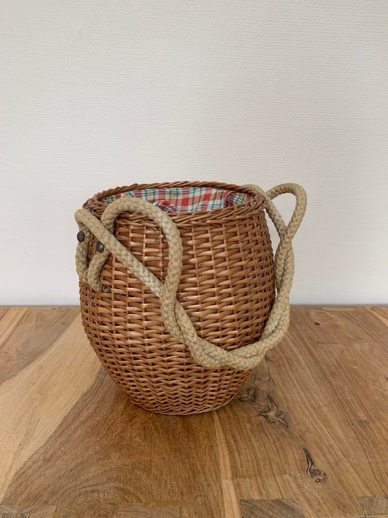 Roodkapje en.... Vintage mand, Huis en Inrichting, Ophalen, Mand