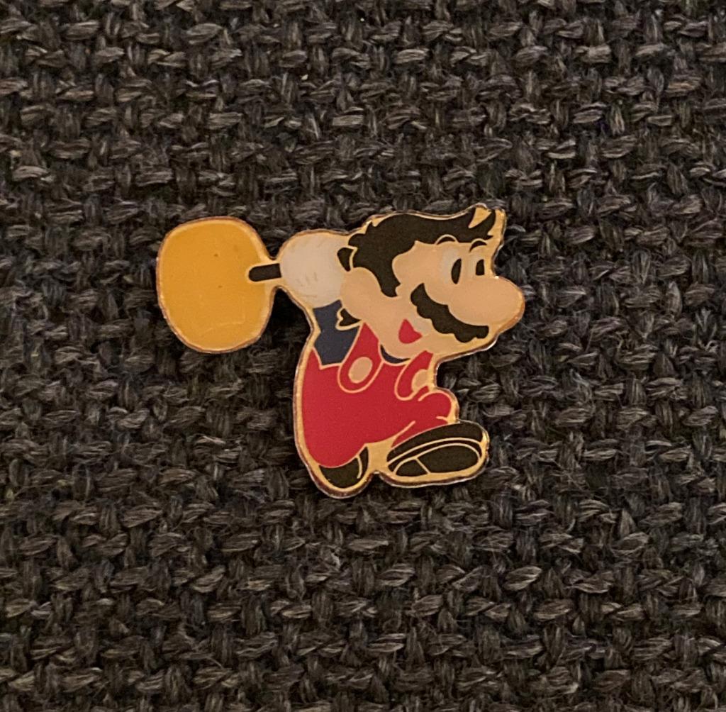 PIN - MARIO BROS - NINTENDO, Collections, Envoi, Utilisé, Figurine, Insigne ou Pin's