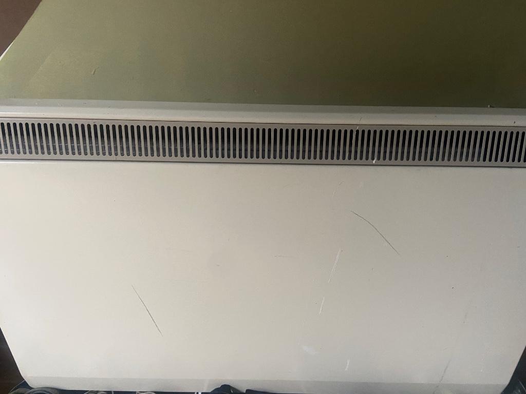 Accumulateur mural - doit partir pour mai, Enlèvement, Utilisé, Radiateur