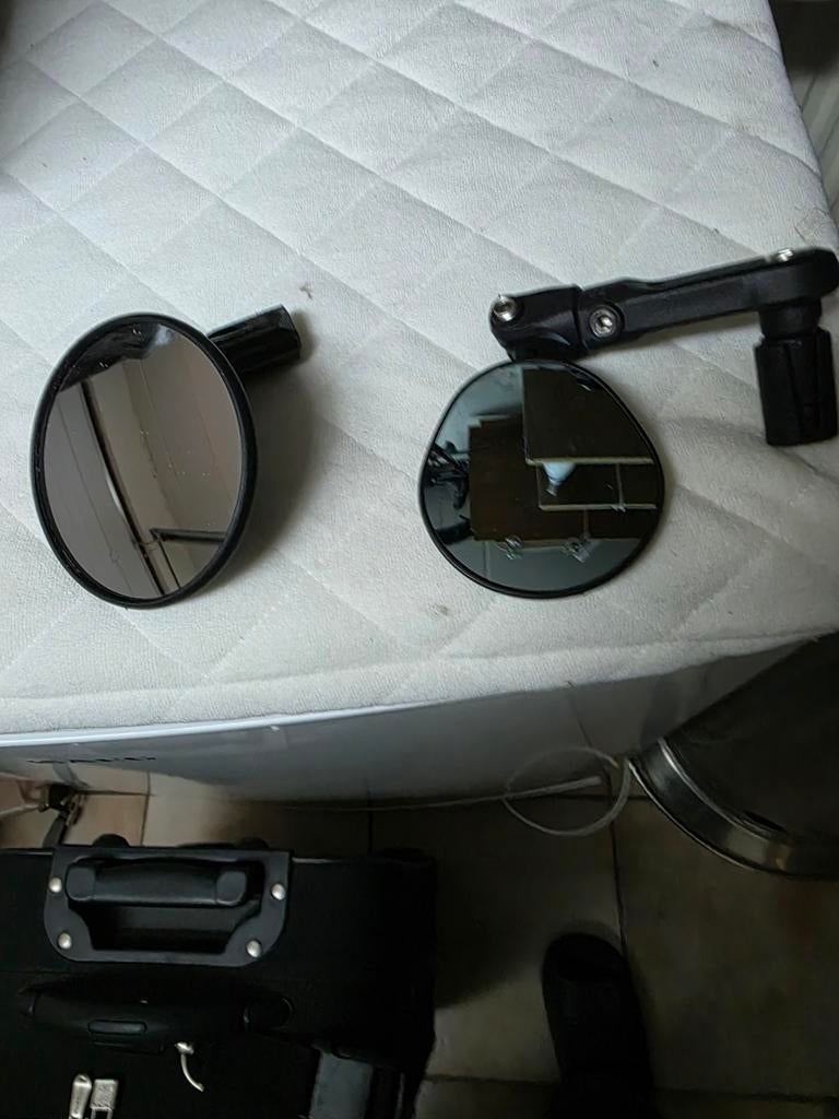 ..Fiets spiegels + Slot + 3 x bandjes + Brillen .., Fietsen en Brommers, Ophalen, Zo goed als nieuw