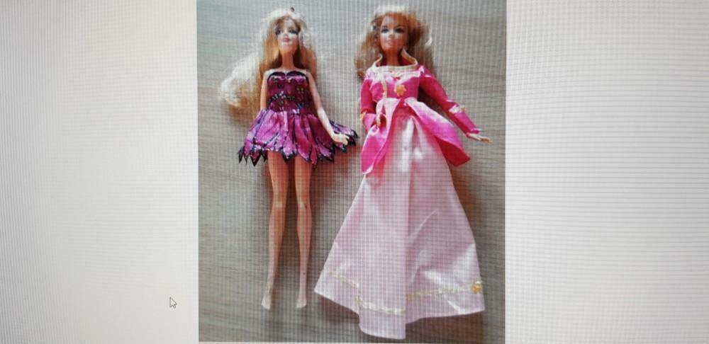 2 barbiepoppen, Ophalen, Zo goed als nieuw, Barbie