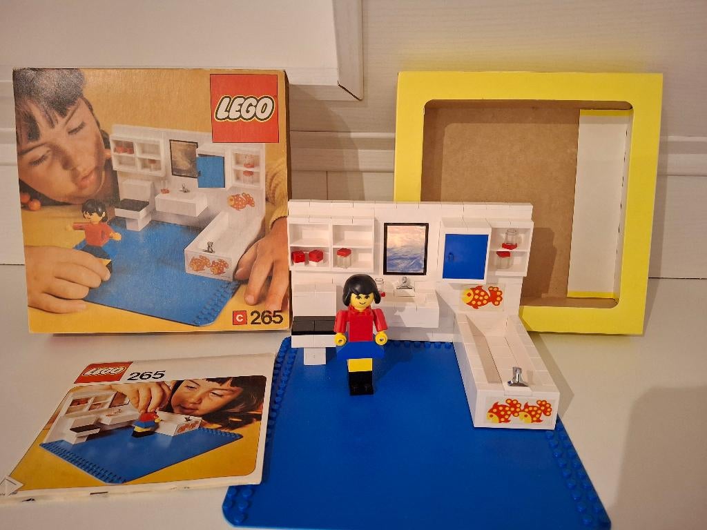 Lego Homemaker 265 ( 265-1 ) Bathroom with 1 Figure 1974, Kinderen en Baby's, Speelgoed | Duplo en Lego, Ophalen of Verzenden