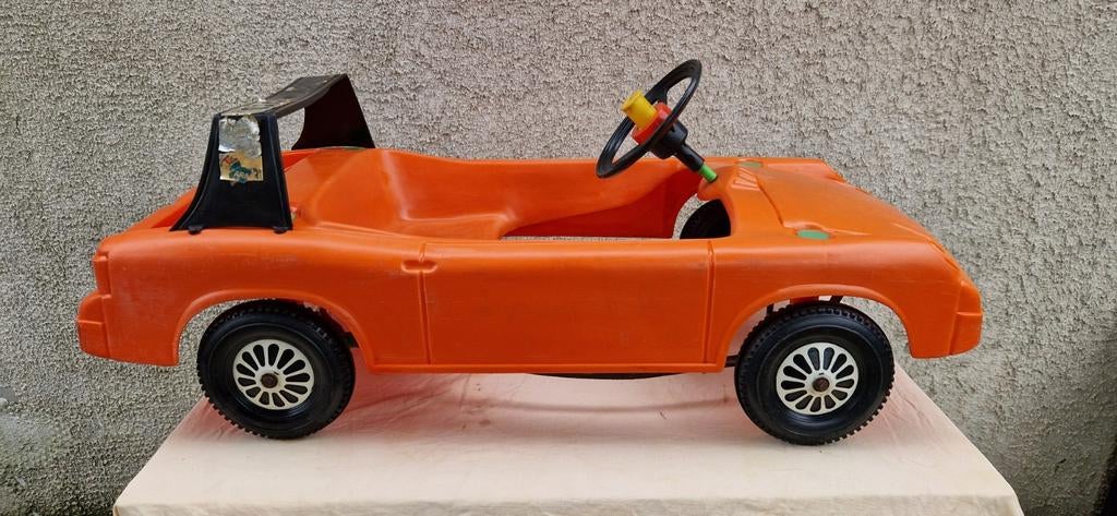 Pedal car Porsche 914, Ophalen