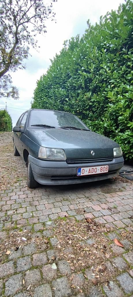Renault clio 1200cc de 1990 74000 km 2 propriétaire, Auto's, Particulier, Te koop, Clio