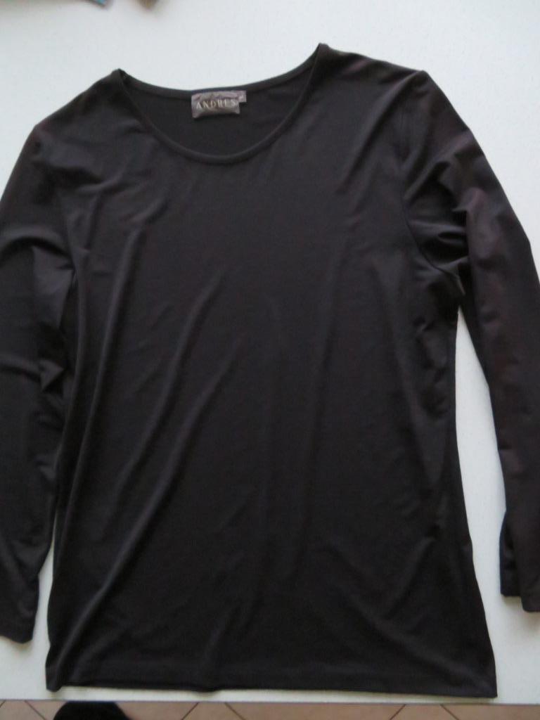 Zwarte t-shirt met lange mouwen, Kleding | Dames, Zwart, Maat 42/44 (L), Ophalen of Verzenden, Zo goed als nieuw