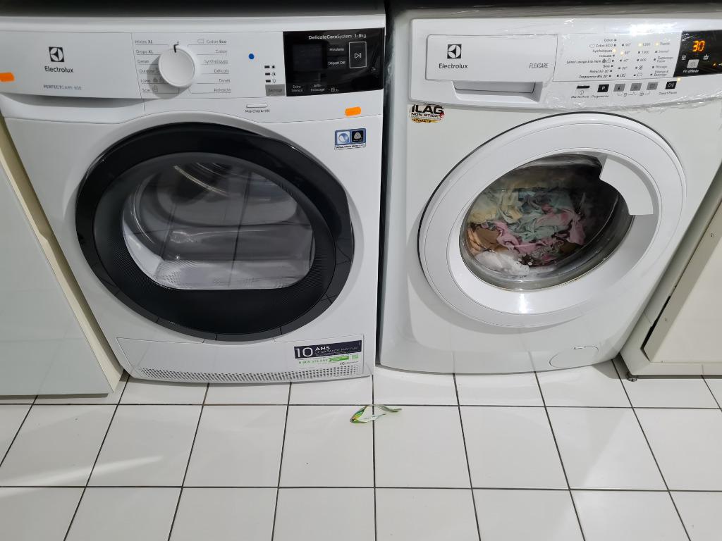 ELECTROLUX LAVE LINGE SECHE LINGE, Enlèvement ou Envoi, Utilisé