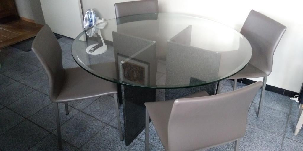 Ronde tafel, Ophalen, Tafel