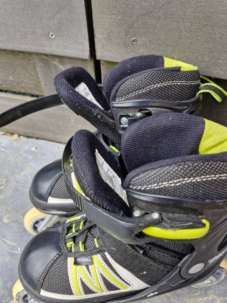 Inline skates, Kinderen en Baby's, Ophalen, Verstelbaar, Zo goed als nieuw, Kinderen
