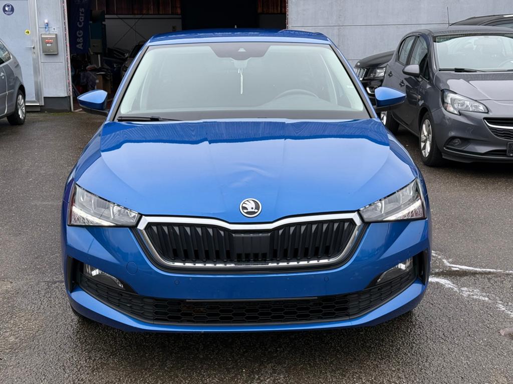 Skoda Scala 1.6d Automaat 2020 1 jaar garantie, Auto's, Skoda, Euro 6, 4 cilinders, Blauw, Dealer onderhouden