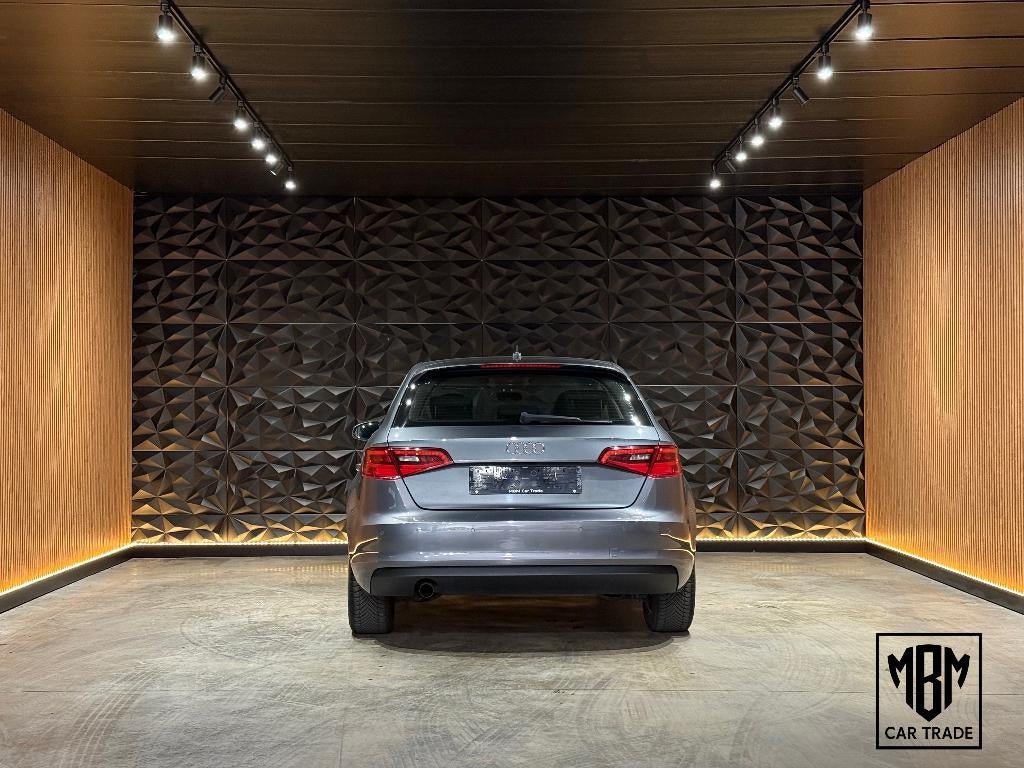 ✅Audi A3 Sportback 1.6 TDi GARANTIE CruiseC Airco Navi Xenon, Auto's, Audi, Voorwielaandrijving, Euro 5, Stof, https://public.car-pass.be/vhr/0c68068f-ceca-4d99-8c89-45ecce074e0c