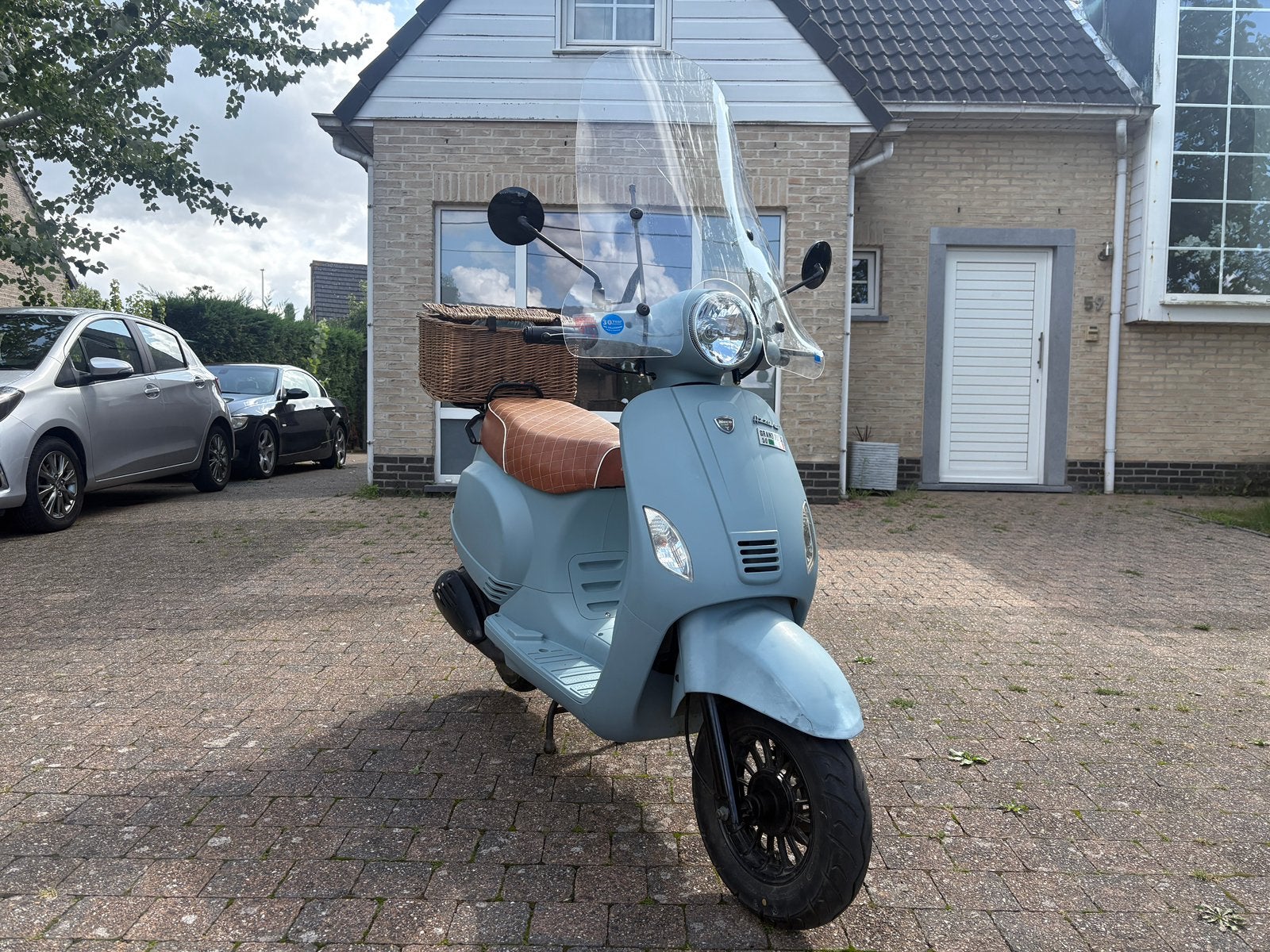 Trottinette Vespa Look | 1700 km ! | Classe A | État neuf !, Vélos & Vélomoteurs, Scooters | Marques Autre, Comme neuf, Enlèvement