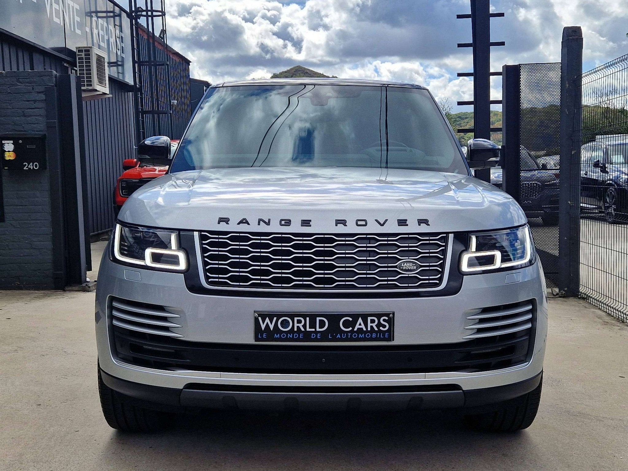 Land Rover Range Rover P400e HSE - HYBRIDE - TOIT PANO OUVRA, Automaat, Leder, Bedrijf, 5 zetels
