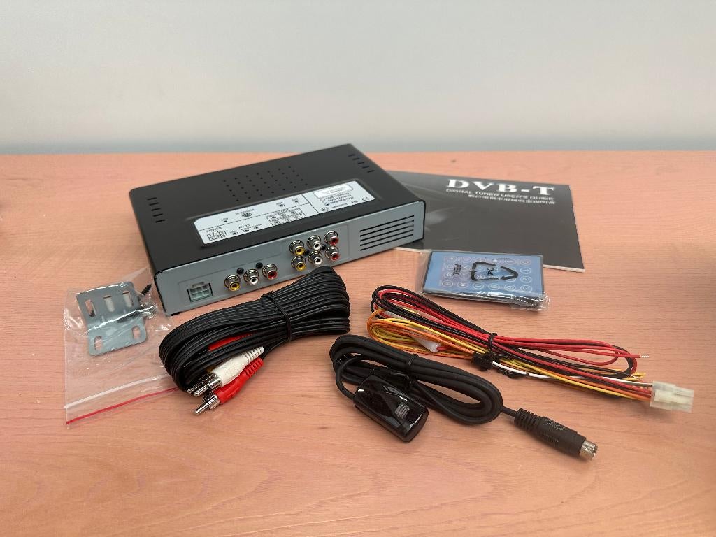 DVB-T Digital Tuner NIEUW, TV, Hi-fi & Vidéo, Tuners, Neuf, Enlèvement ou Envoi
