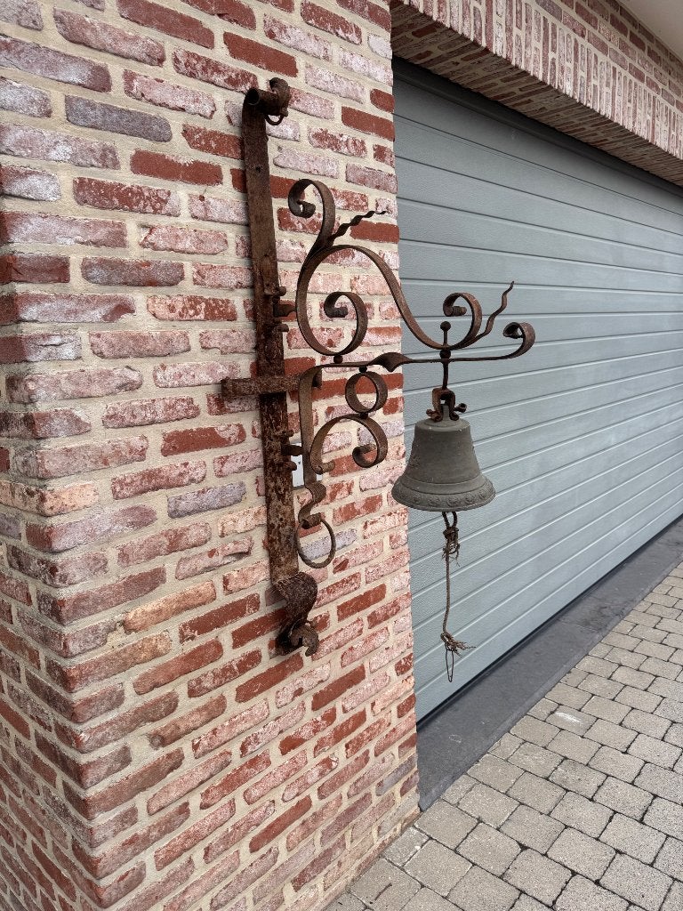 Muur bel, Ophalen, Gebruikt