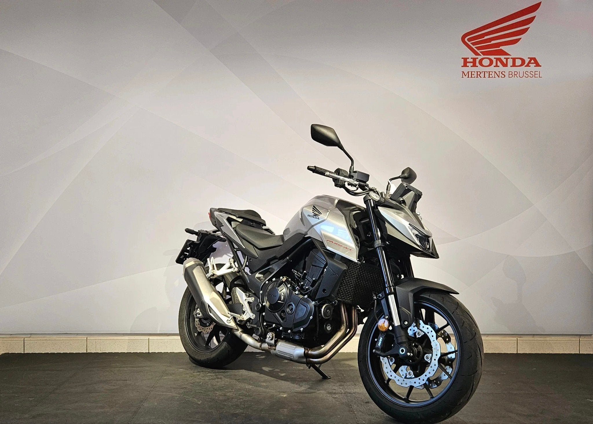 Honda CB750 Hornet (bj 2025), Motoren, Motoren | Honda, Bedrijf, Overig, 755 cc, 12 t/m 35 kW