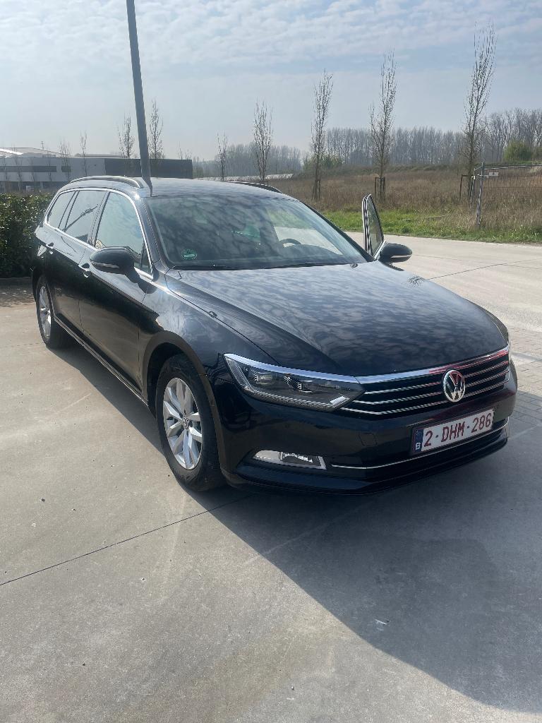 Volkswagen Passat Variant 1.6 Diesel, Auto's, Voorwielaandrijving, 4 deurs, Stof, Zwart