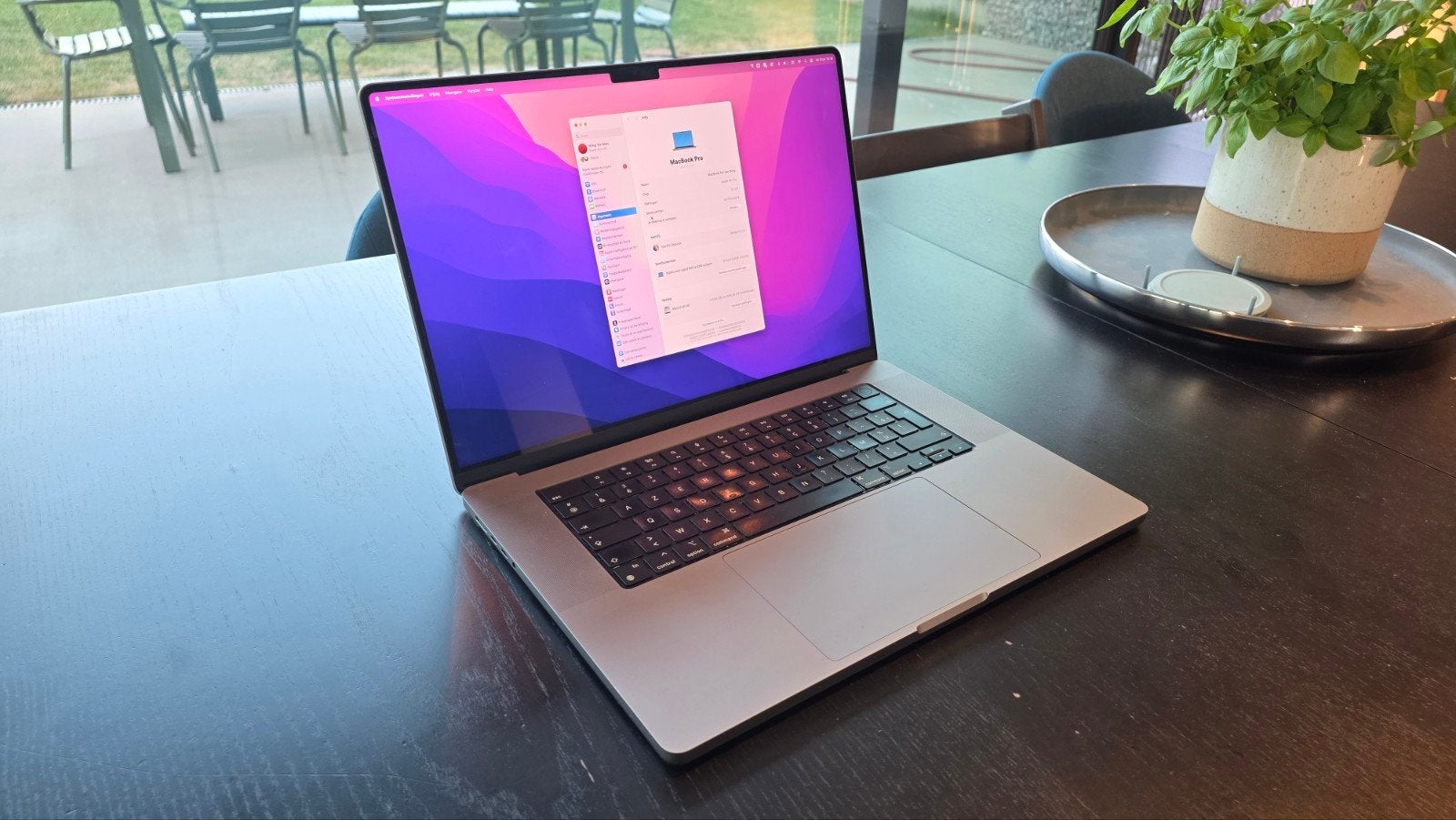 MacBook Pro 16" M1 Pro – 32 GB RAM – 1 TB SSD – €900, Computers en Software, 1 TB of meer, 32 GB, Zo goed als nieuw, 16 inch