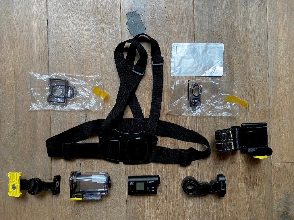 Sony HDR-AS15 Action Cam – Full HD – met accessoires, Enlèvement, Comme neuf, Sony