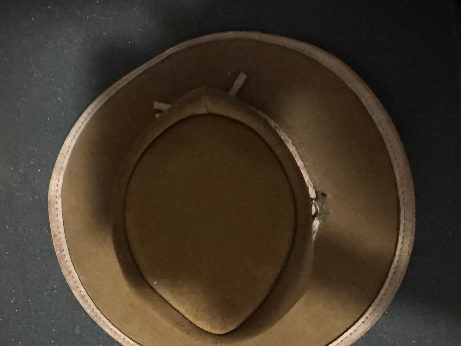 Chapeau australien en cuir bc hats, Enlèvement ou Envoi, Comme neuf, 57 cm (M, 7⅛ pouces) ou moins, Chapeau