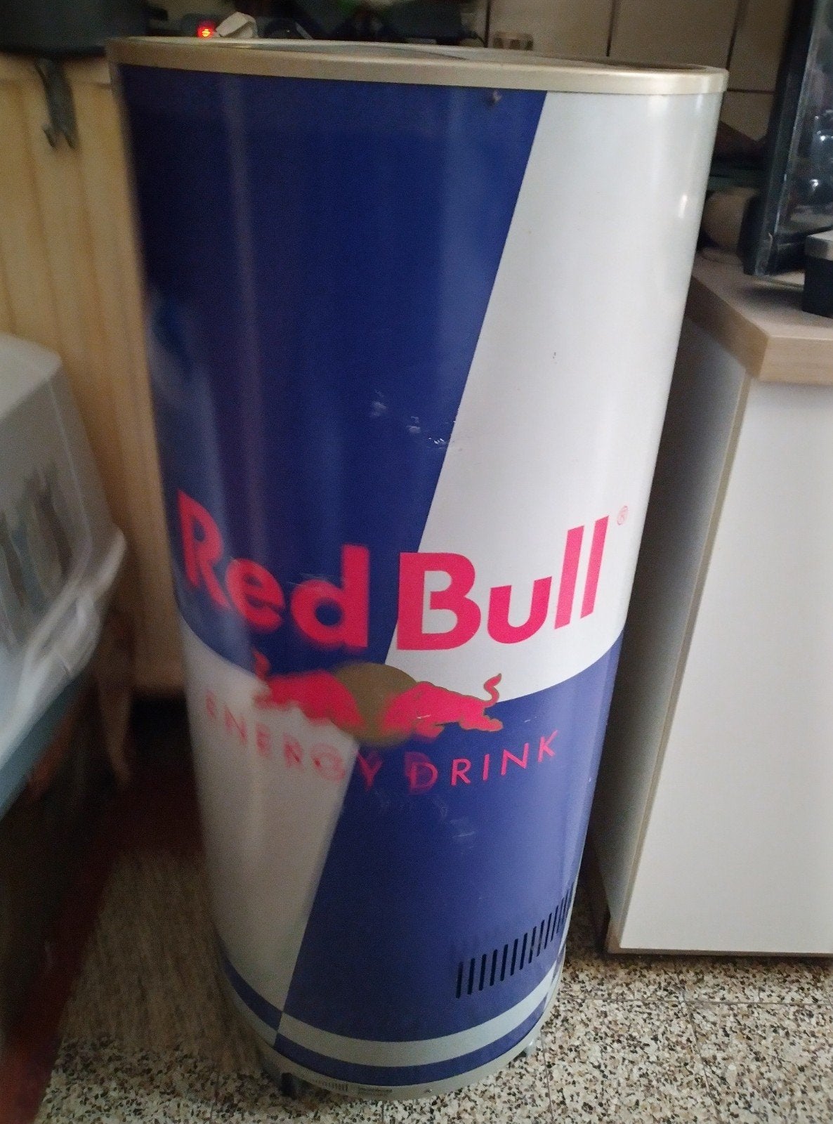 Redbull frigo cillinder, Verzamelen, Ophalen