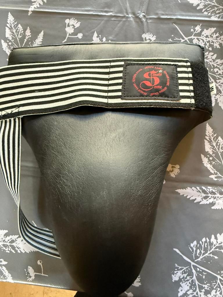 Slip coquille de tailles différentes, Taille S, Enlèvement, Comme neuf