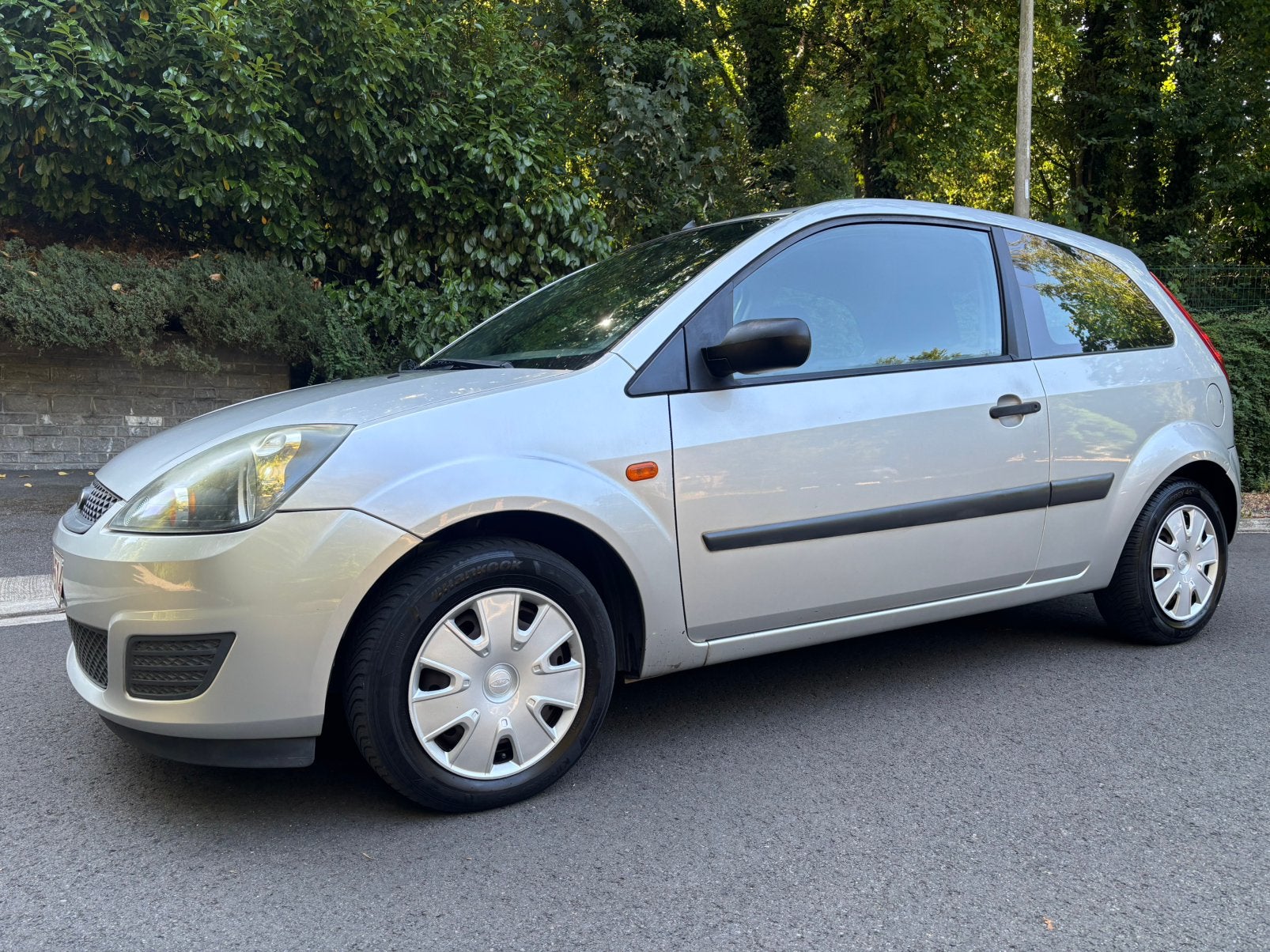 Ford fiesta 1.3 essence 44kw prete à immatriculer, Auto's, Ford, Particulier, Fiësta, ABS, Airbags, Airconditioning, Metaalkleur