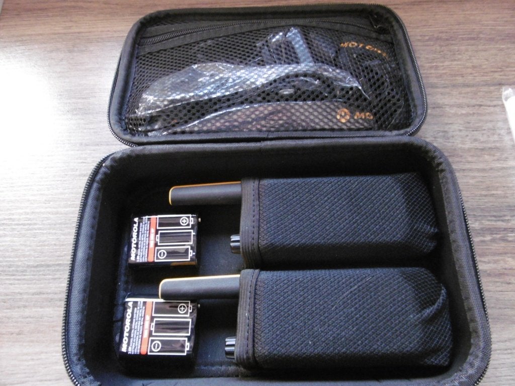 Motorola walkies(Nieuw!), Télécoms, Enlèvement ou Envoi, Neuf, Talkie-walkie ou Walkie-talkie, Avec clip de ceinture