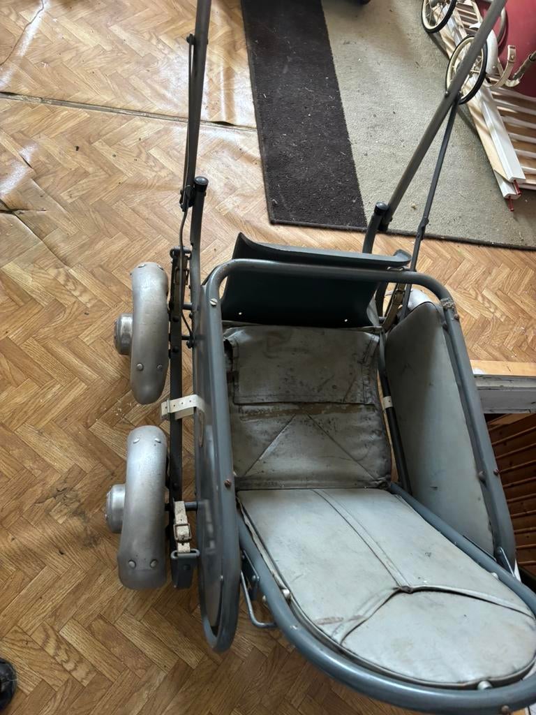 Oude kinderwagen, Ophalen, Gebruikt, Kinderwagen