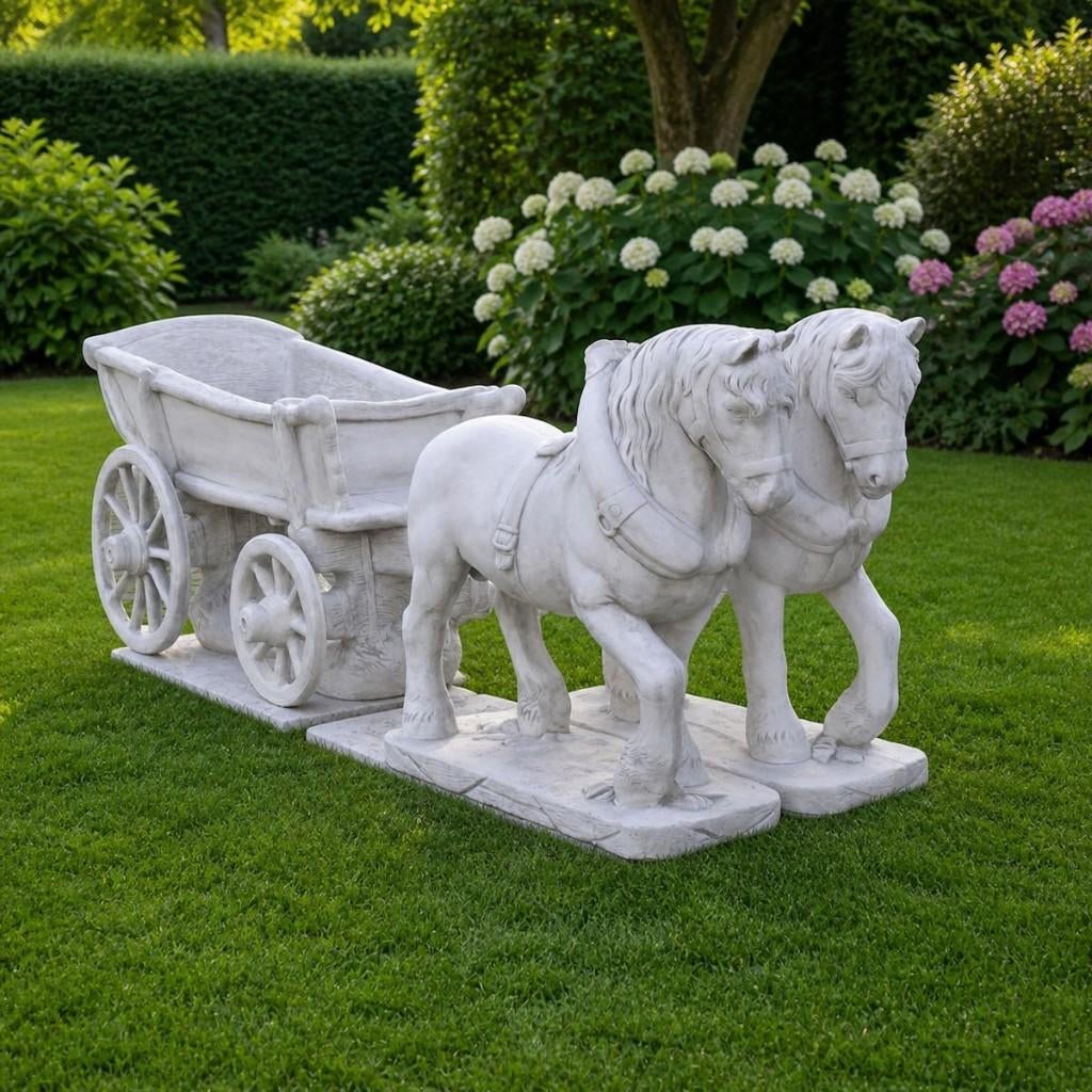 Paarden en kar als betonnen tuinbeeld ook losse paarden, Tuin en Terras, Ophalen, Nieuw, Dierenbeeld