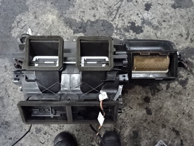KACHELRADIATEUR BMW 1 serie (E82) (6411-9251544-06), Gebruikt, BMW