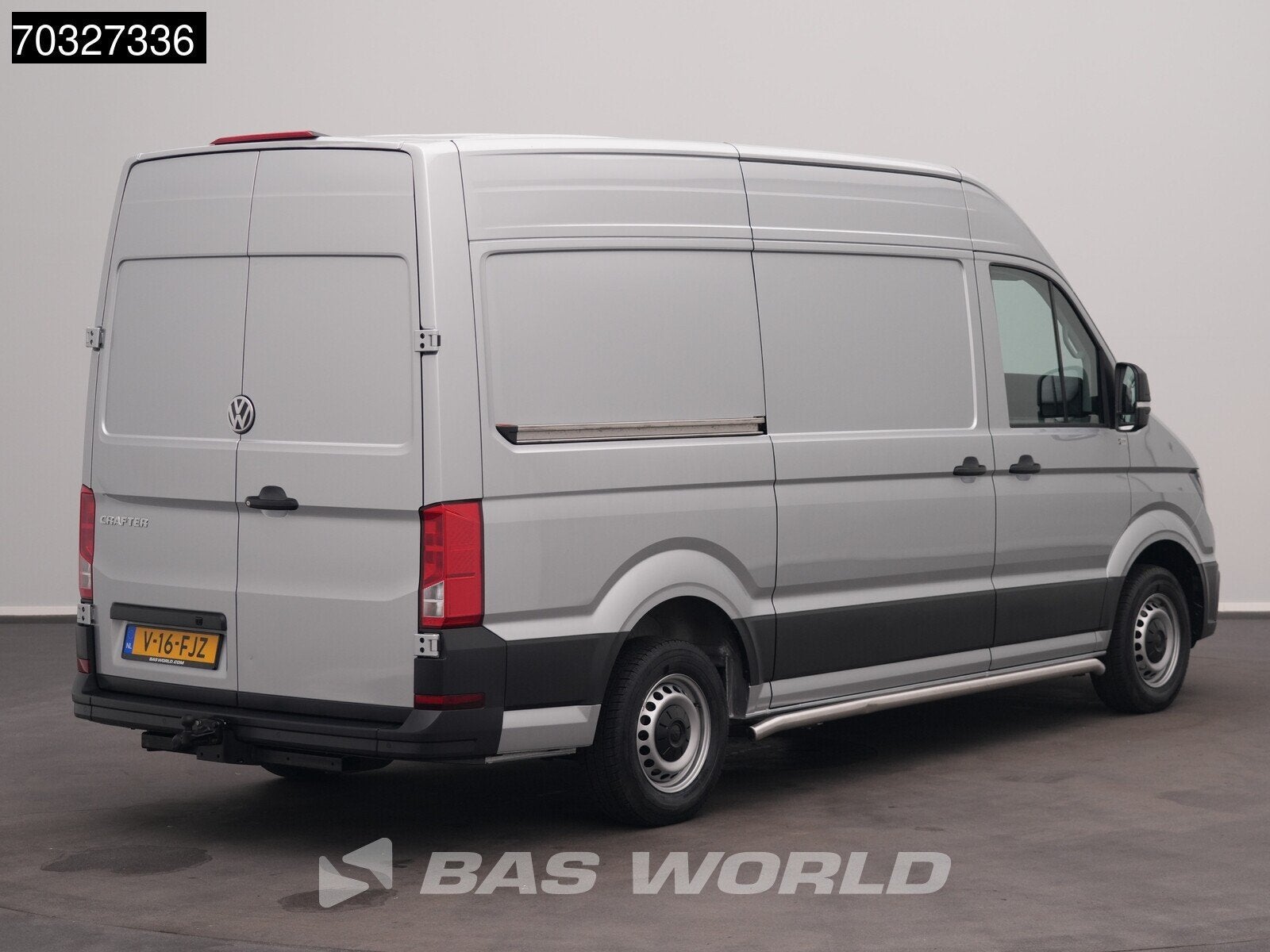 Volkswagen Crafter 140pk Automaat L3H3 Trekhaak Airco Cruise, Auto's, Automaat, Stof, Gebruikt, Euro 6