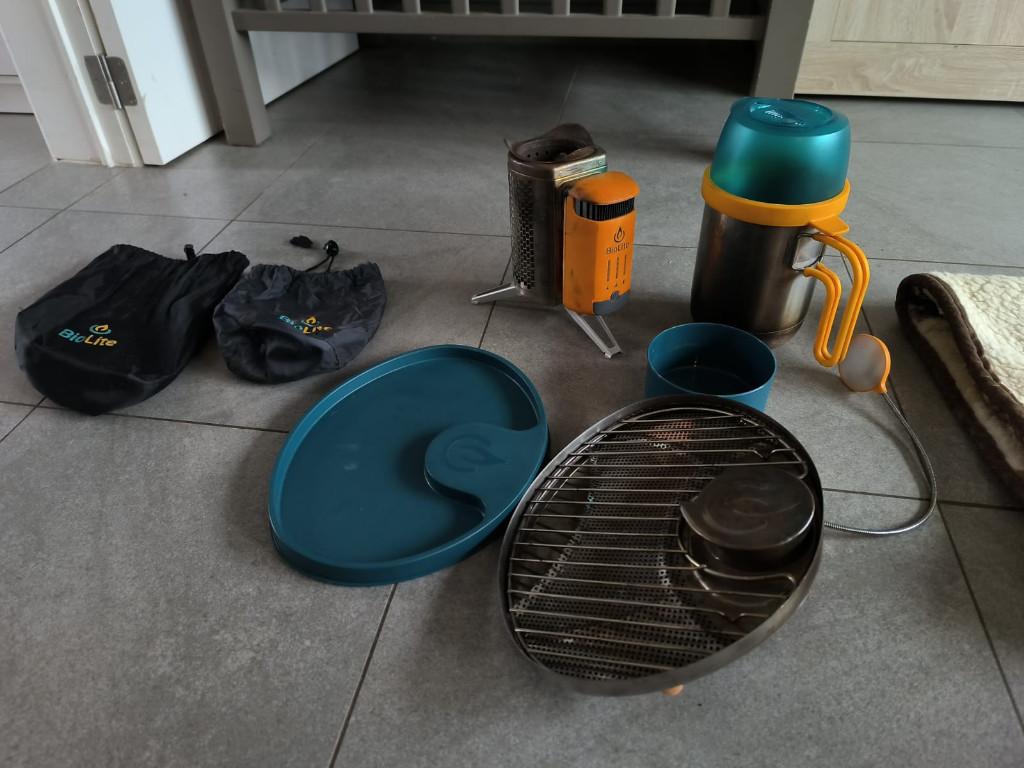 Biolite Capstove 2 set, Caravans en Kamperen, Ophalen, Gebruikt