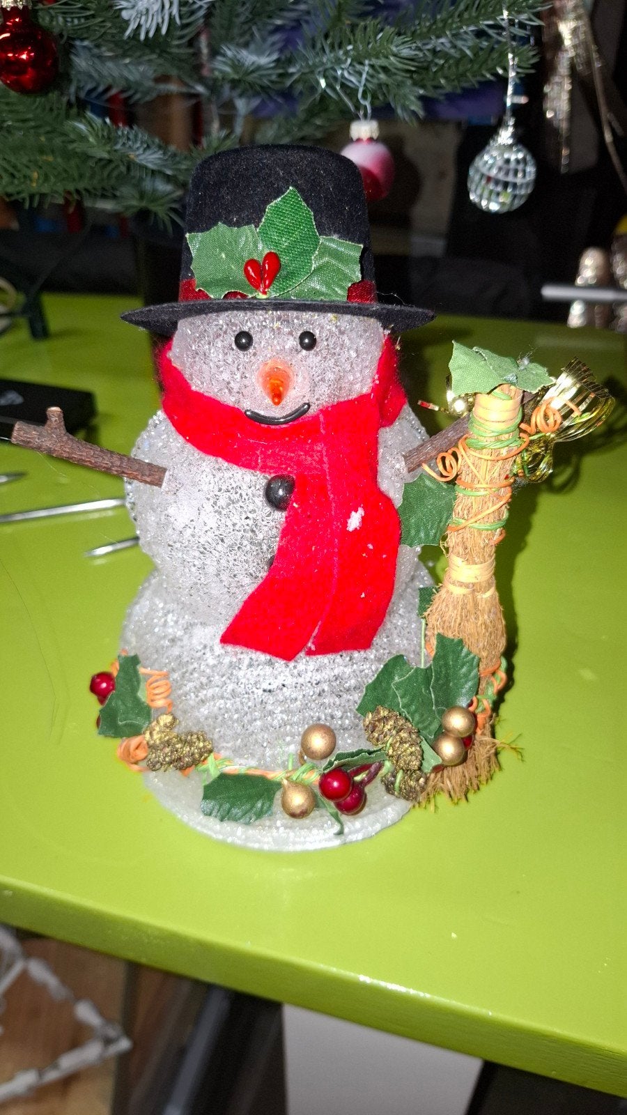 kerstfiguren kies uit!, Divers, Enlèvement