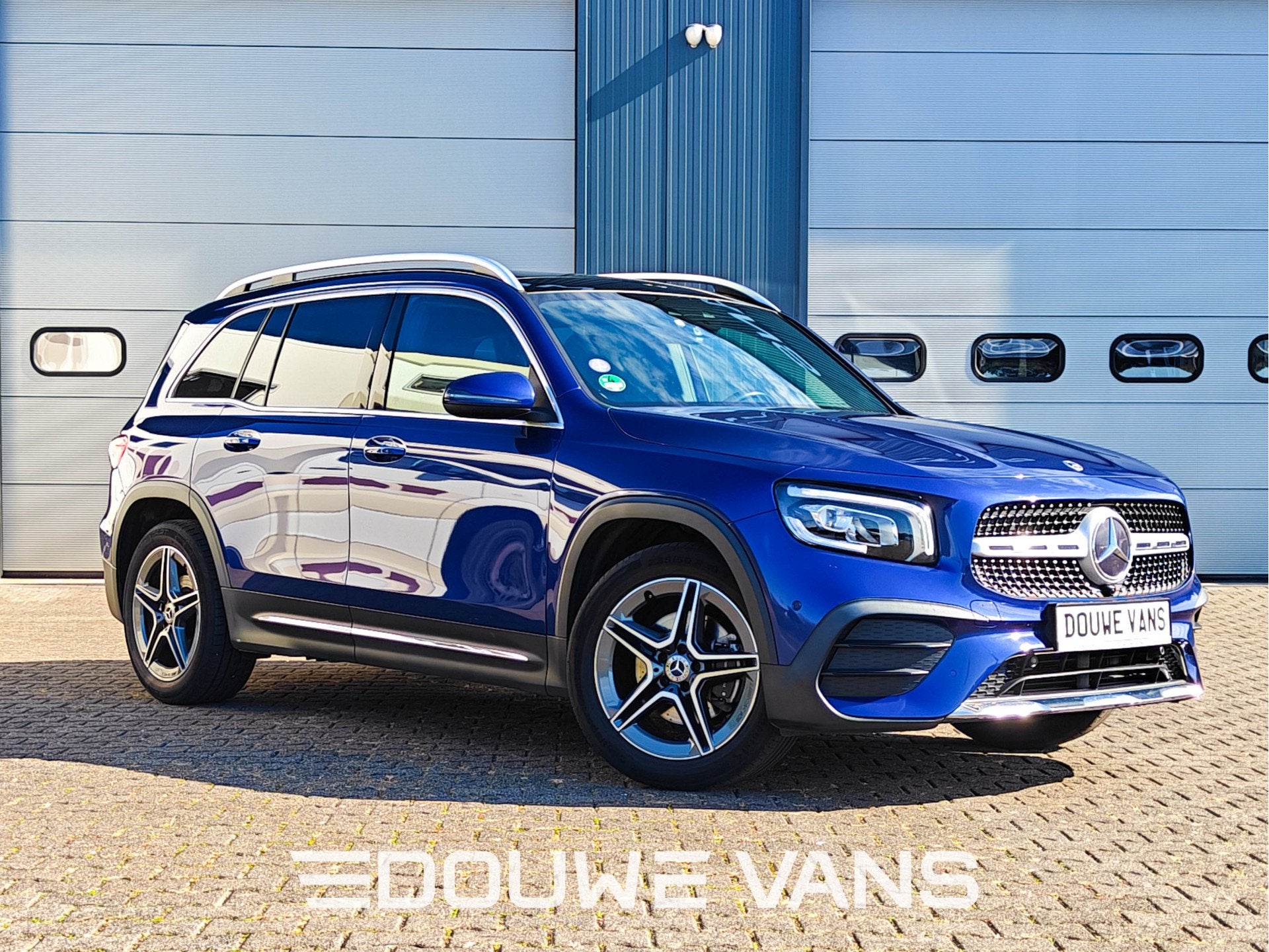Mercedes-Benz GLB 200 Automaat Panorama AMG-Line Trekhaak Am, Auto's, 4 cilinders, Blauw, Leder en Stof, 120 kW