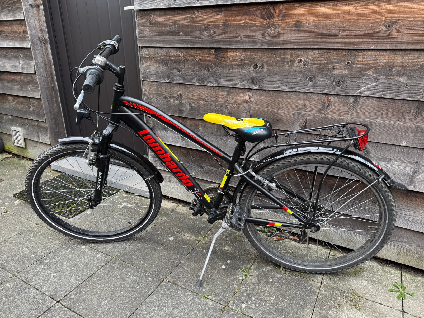 Jongensfiets 24 inch lombardo, Fietsen en Brommers, Ophalen, Gebruikt, 24 inch, Versnellingen