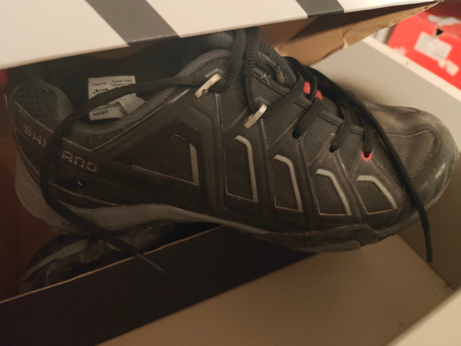 Shimano fietsschoen 43 SH-MT34L, Doe-het-zelf en Bouw, Ophalen