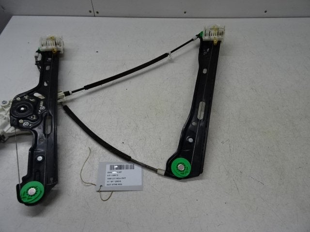 VITRE MECANISME AVANT GAUCHE BMW 1 serie (E87 / 87N), Utilisé, BMW